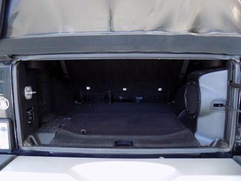 Used 2014 Jeep Wrangler Unlimited Sahara w/ Connectivity Group image 30