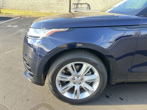 Certified 2022 Land Rover Range Rover Velar R-Dynamic S image 13