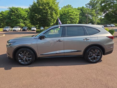 Used 2022 Acura MDX A-Spec AWD/4WD image 6
