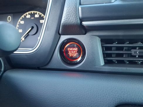 New 2025 Honda Pilot EX-L image 15