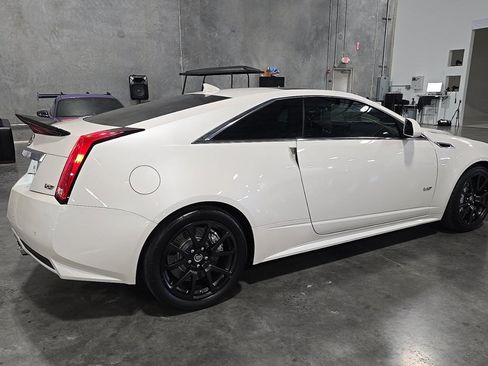 Used 2013 Cadillac CTS V w/ Wood Trim Package RWD image 4