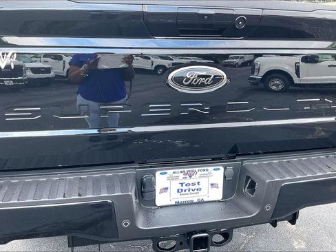 New 2026 Ford F250 XLT w/ XLT Premium Package AWD/4WD image 9