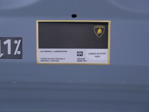 Used 2023 Lamborghini Huracan EVO RWD image 49