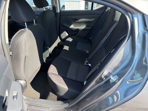 Used 2025 Nissan Sentra SV FWD image 15