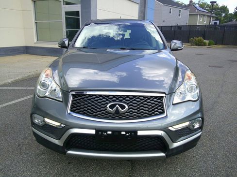 Used 2017 INFINITI QX50 AWD w/ Premium Plus Package image 12