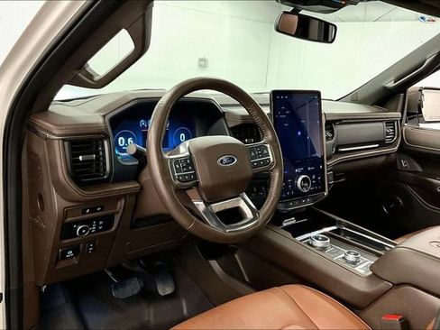 Used 2024 Ford Expedition Max King Ranch AWD/4WD image 17