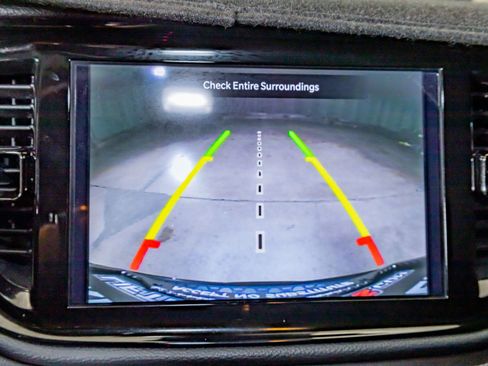 Used 2022 Dodge Durango SRT w/ Technology Group image 18