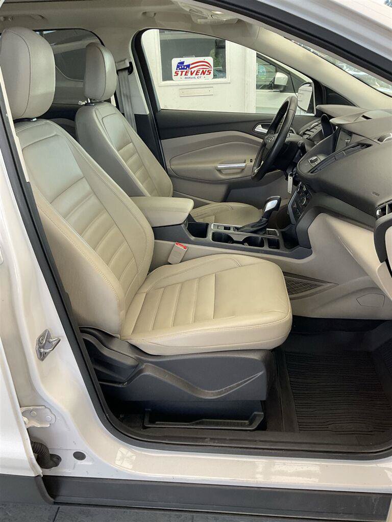 Used 2018 Ford Escape SEL w/ Ford Safe & Smart Package AWD/4WD image 12
