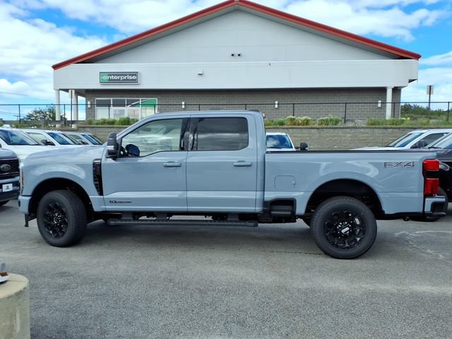 New 2026 Ford F350 Lariat w/ Black Appearance Package AWD/4WD image 3