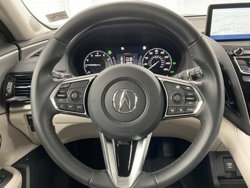 Used 2025 Acura RDX w/ Technology Package image 18