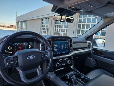 Used 2023 Ford F150 Lariat image 11