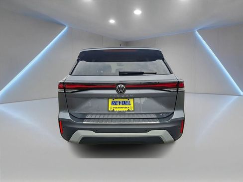 Used 2026 Volkswagen Tiguan S w/ 18" Wheel Package AWD/4WD image 5