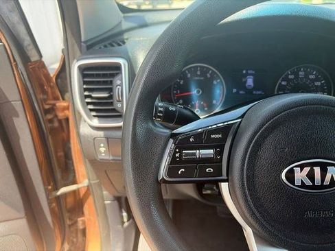 Used 2020 Kia Sportage LX FWD image 15