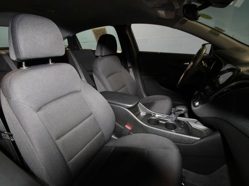 Used 2024 Chevrolet Malibu LS image 23