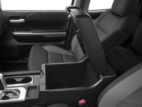 Used 2016 Toyota Tundra SR5 image 15