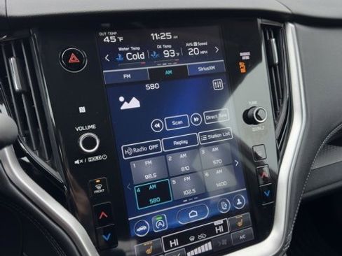 Used 2023 Subaru Outback Premium image 11