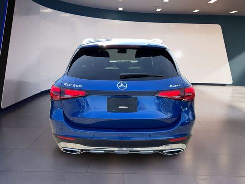 Certified 2025 Mercedes-Benz GLC 300 4MATIC image 4