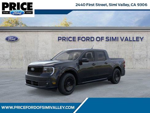 Used 2025 Ford Maverick Lobo AWD/4WD image 1