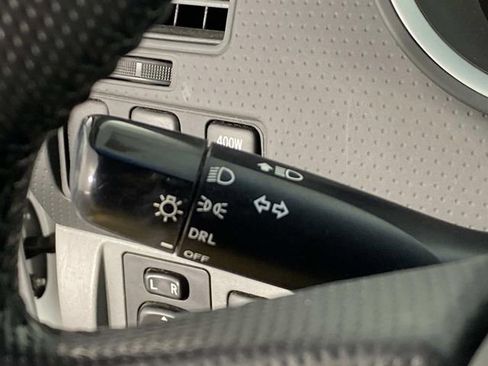 Used 2015 Toyota Tacoma Base w/ TRD Sport Package image 18