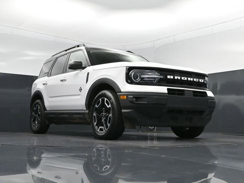 Used 2022 Ford Bronco Sport Outer Banks w/ Tech Package image 45