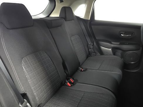 Used 2023 Honda HR-V LX image 16