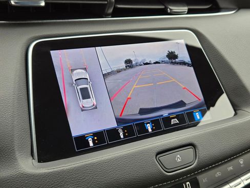 Certified 2023 Cadillac XT4 Premium Luxury w/ Enhanced Visibility Package image 19