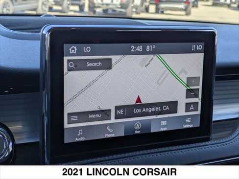 Used 2021 Lincoln Corsair Standard w/ Premium Package image 17