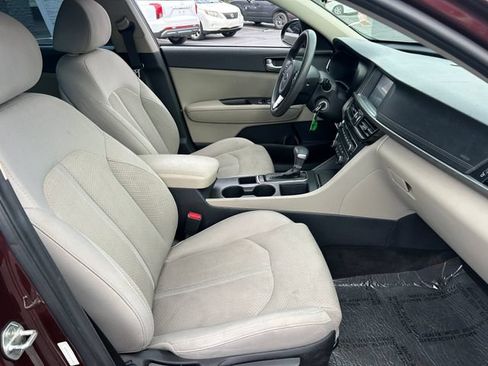 Used 2018 Kia Optima LX FWD image 28