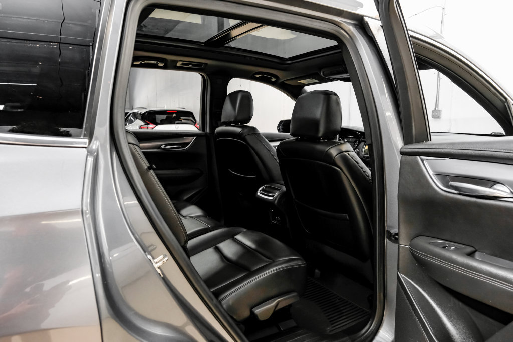 Used 2021 Cadillac XT6 Luxury FWD image 43