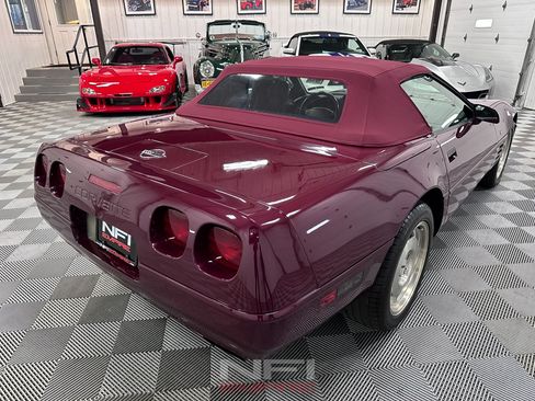 Used 1993 Chevrolet Corvette Convertible RWD image 15