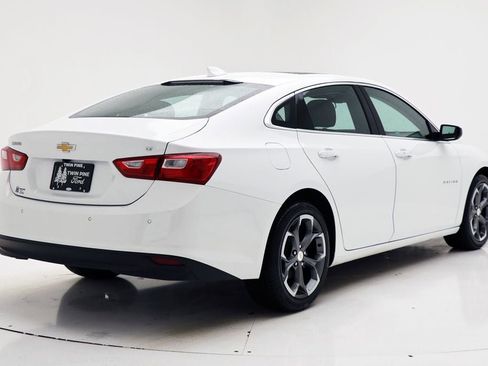 Used 2024 Chevrolet Malibu LT image 9