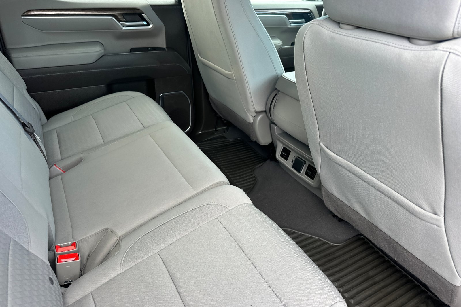Used 2026 Chevrolet Silverado 1500 RST RWD image 18