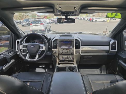 Used 2020 Ford F250 Lariat image 16