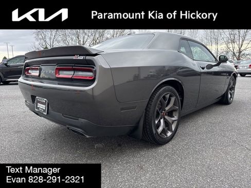 Used 2019 Dodge Challenger R/T image 7