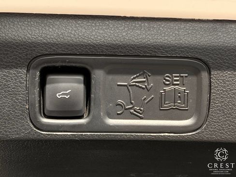 Used 2021 Ford Expedition Platinum RWD image 27