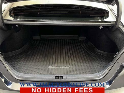 Used 2023 Toyota Camry SE FWD image 16