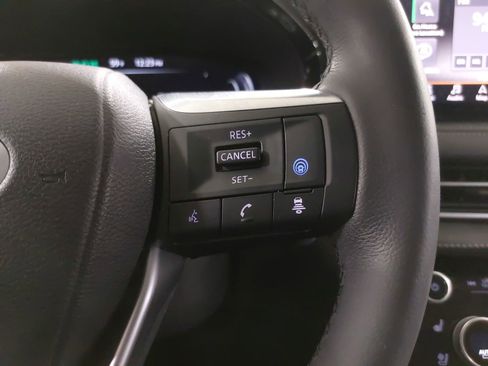 Used 2023 INFINITI QX60 Luxe w/ Performance Audio Package image 19