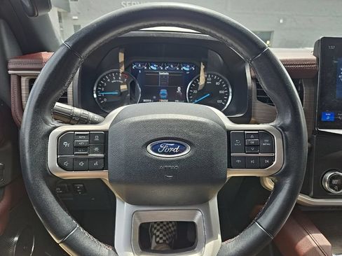 Used 2022 Ford Expedition Max Limited AWD/4WD image 14