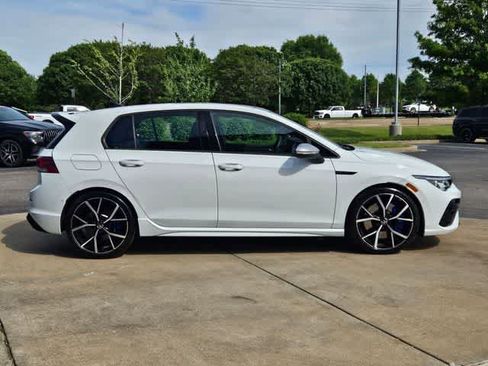 Used 2024 Volkswagen Golf R AWD/4WD image 10