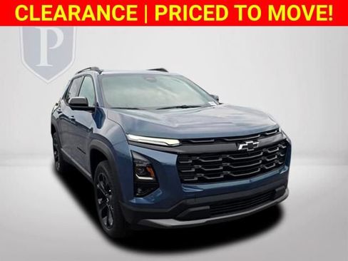 New 2026 Chevrolet Equinox LT w/ Convenience Package II AWD/4WD image 13