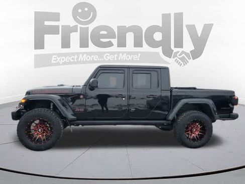 Used 2021 Jeep Gladiator Rubicon image 2