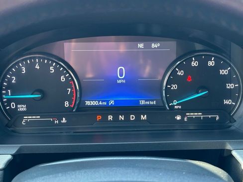 Used 2020 Ford Explorer XLT w/ Equipment Group 202A AWD/4WD image 36