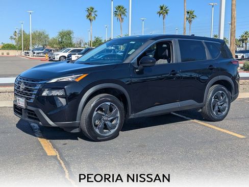 Certified 2025 Nissan Rogue SV FWD image 1