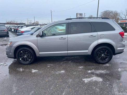 Used 2016 Dodge Journey SXT w/ Comfort/Convenience Group image 4