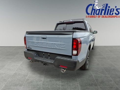 New 2026 Honda Ridgeline Black Edition image 4