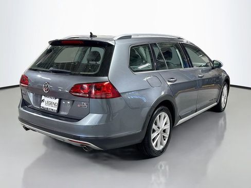 Used 2017 Volkswagen Golf Alltrack SE AWD/4WD image 7