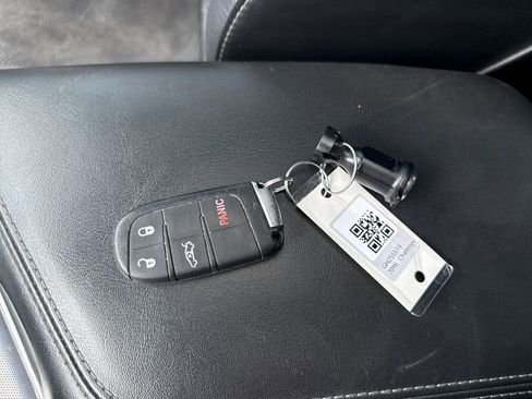 Used 2016 Dodge Challenger R/T Scat Pack w/ Leather Interior Group RWD image 26