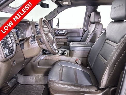 Used 2022 GMC Sierra 2500 Denali w/ Denali Ultimate Package image 20