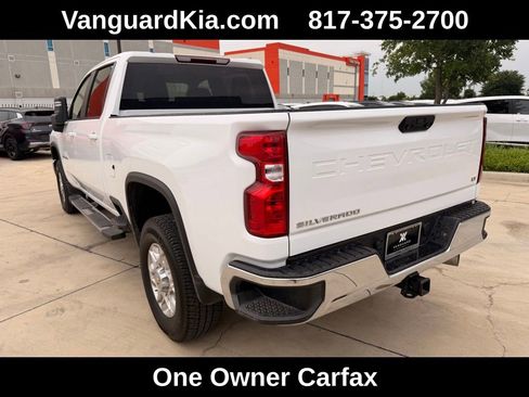 Used 2025 Chevrolet Silverado 2500 LT AWD/4WD image 2