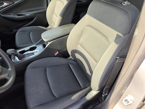 Used 2024 Chevrolet Malibu LT FWD image 15